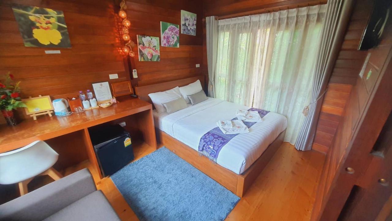 Areeya Phubeach Resort Wooden House Ban Chong Phli Exteriér fotografie